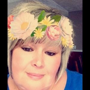 Meet your Posher, Robyn